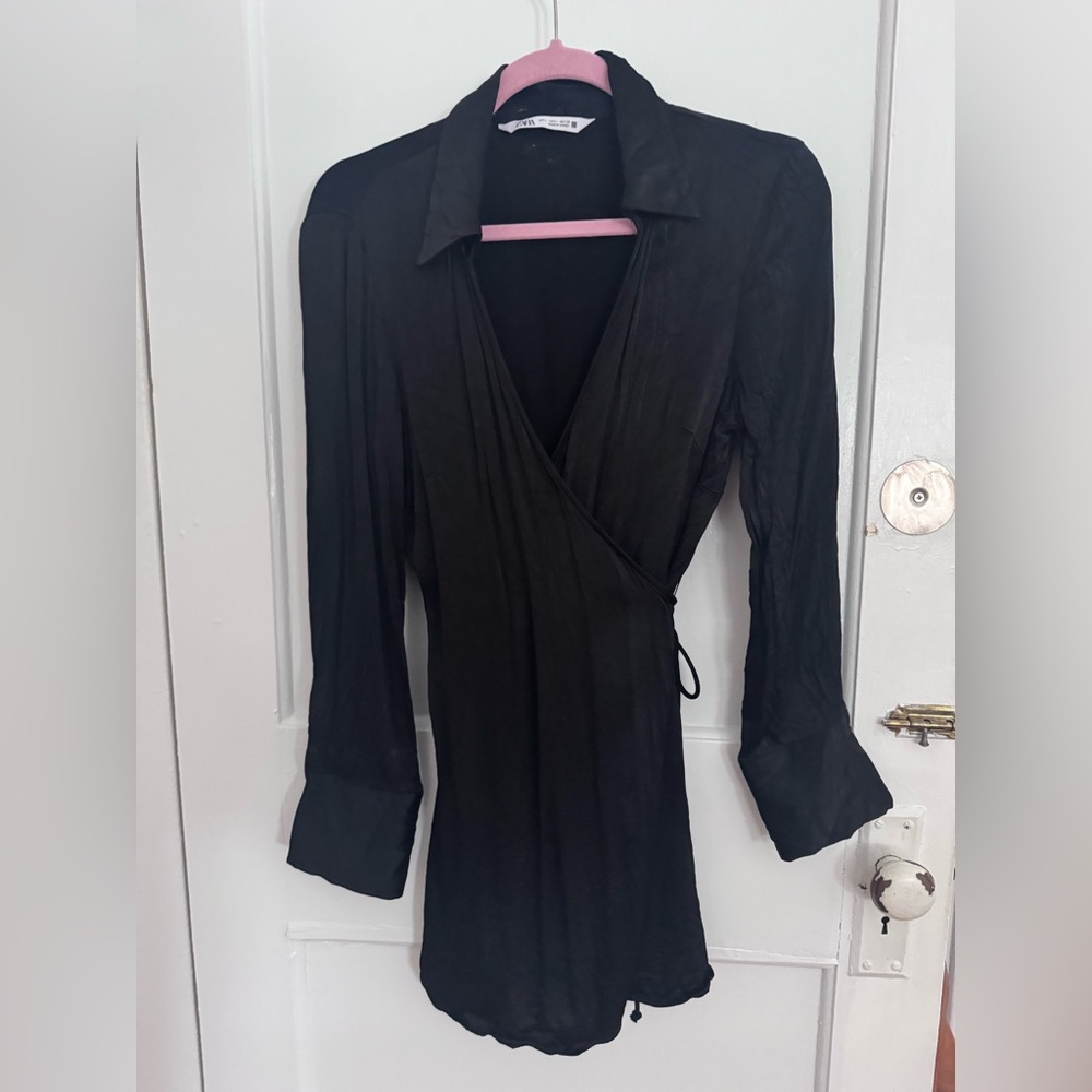 Zara mini wrap dress. Size large.